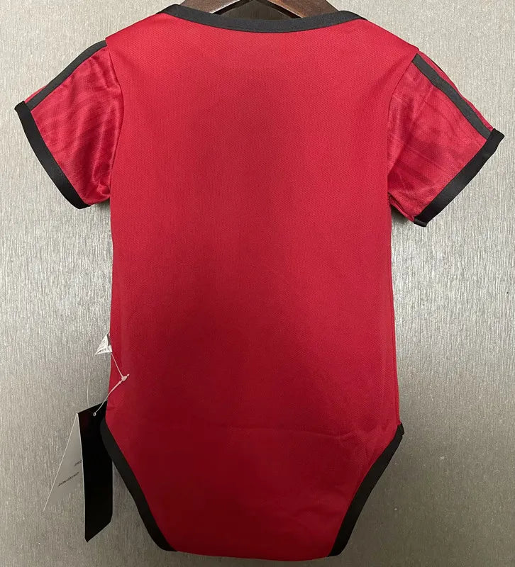 2025-26 Manchester United Home Baby Player Soccer Jersey Suit - Manchester United Baby Kit