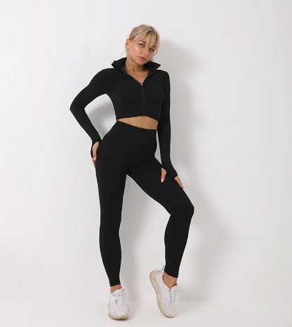 3 PCS- Look Comfortable and Fit with the Seamless Sports Set: Design that Lifts Hips and Supports Bust