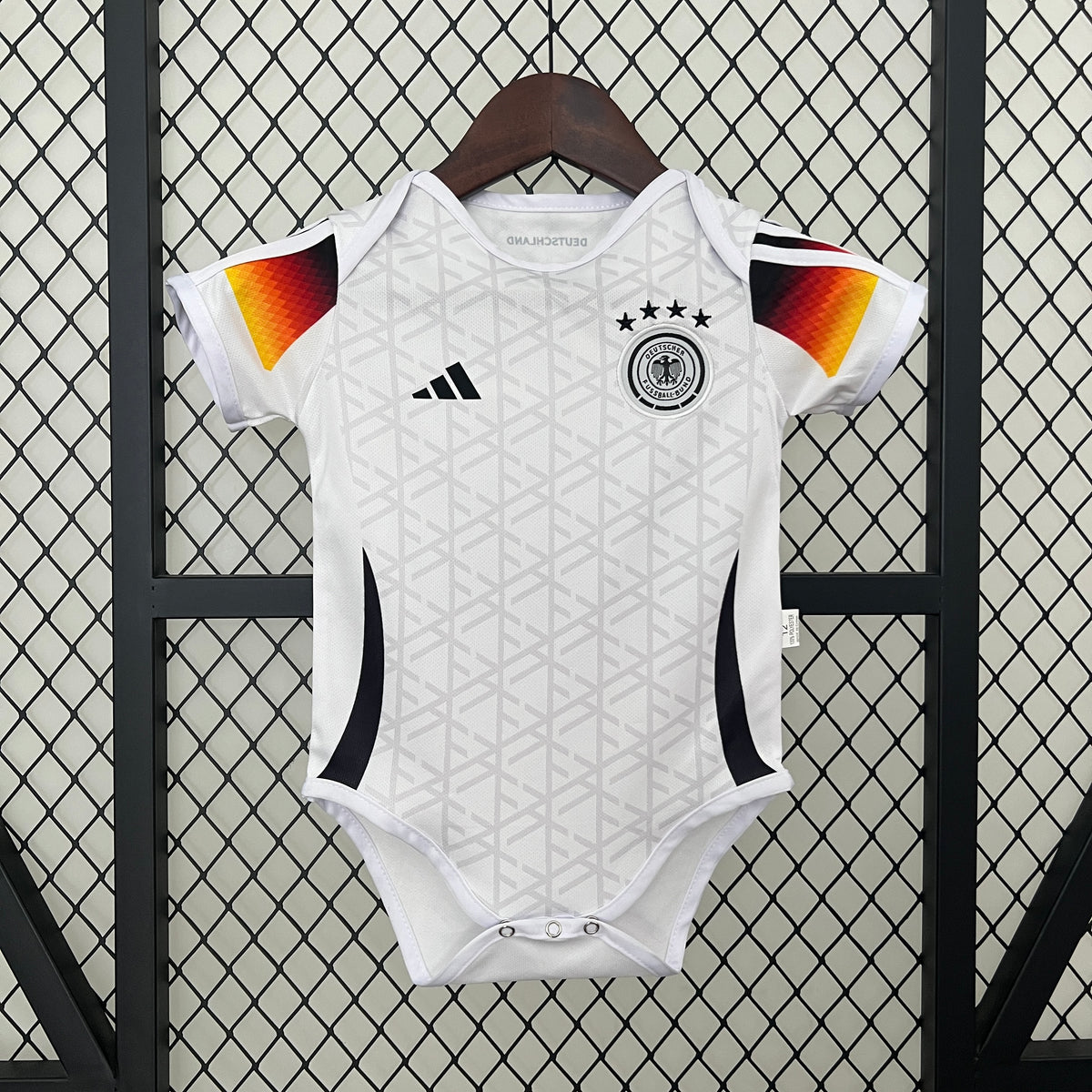 2025-26 Germany Home Baby Player Soccer Jersey Suit - Germany Baby Kit