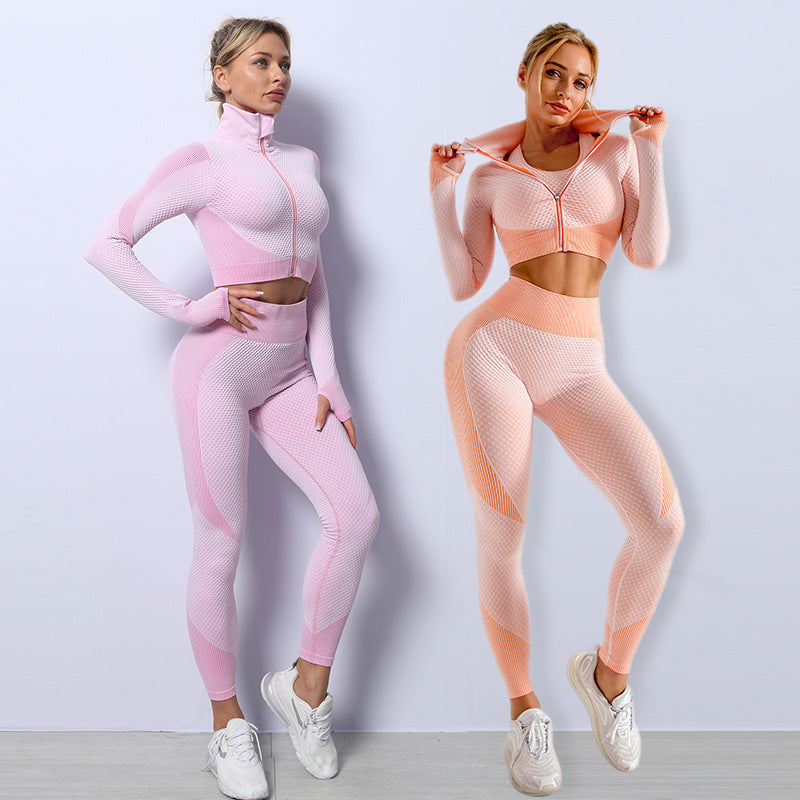 3 PCS- Look Comfortable and Fit with the Seamless Sports Set: Design that Lifts Hips and Supports Bust