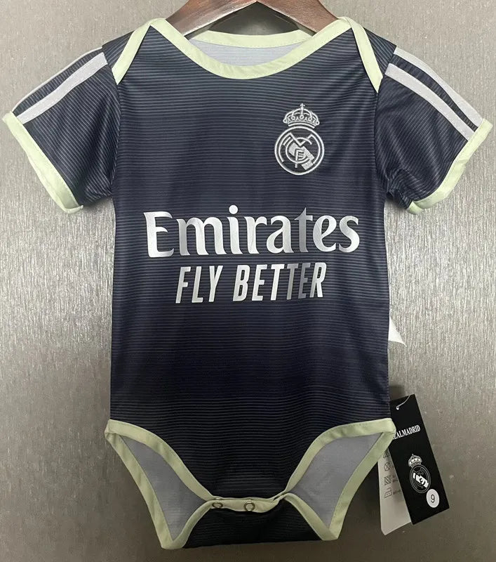 2025-26 Real Madrid Home Baby Player Soccer Jersey Suit - Real Madrid Baby Kit