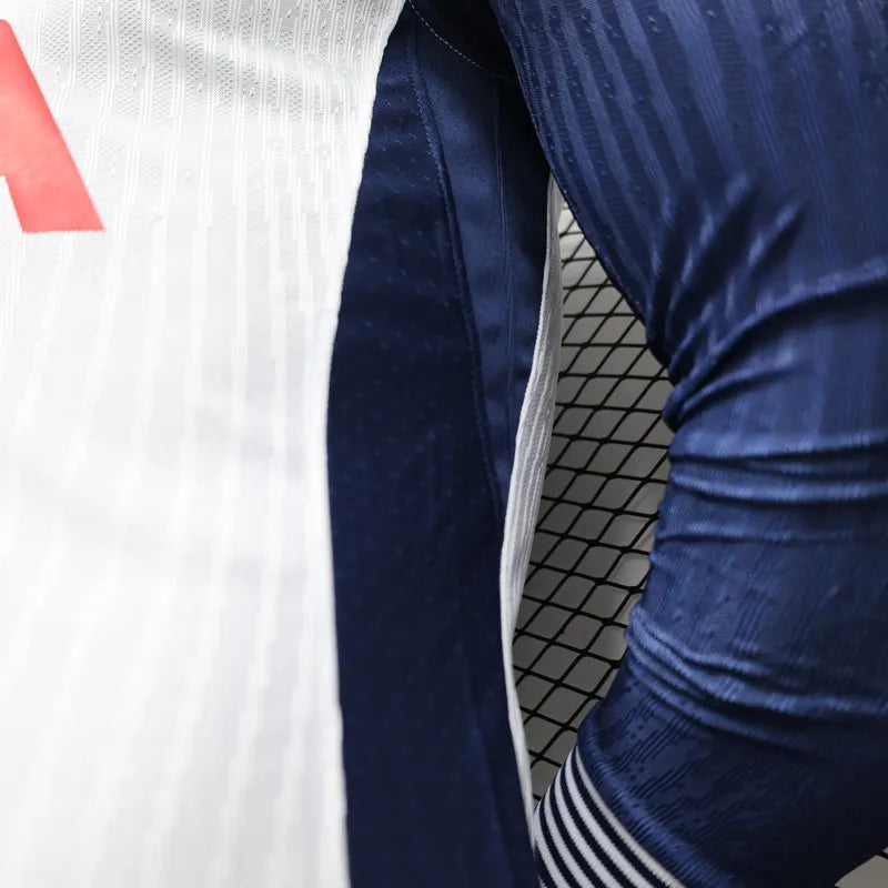 TOTTENHAM Home Long Sleeve Player Version Soccer Jersey